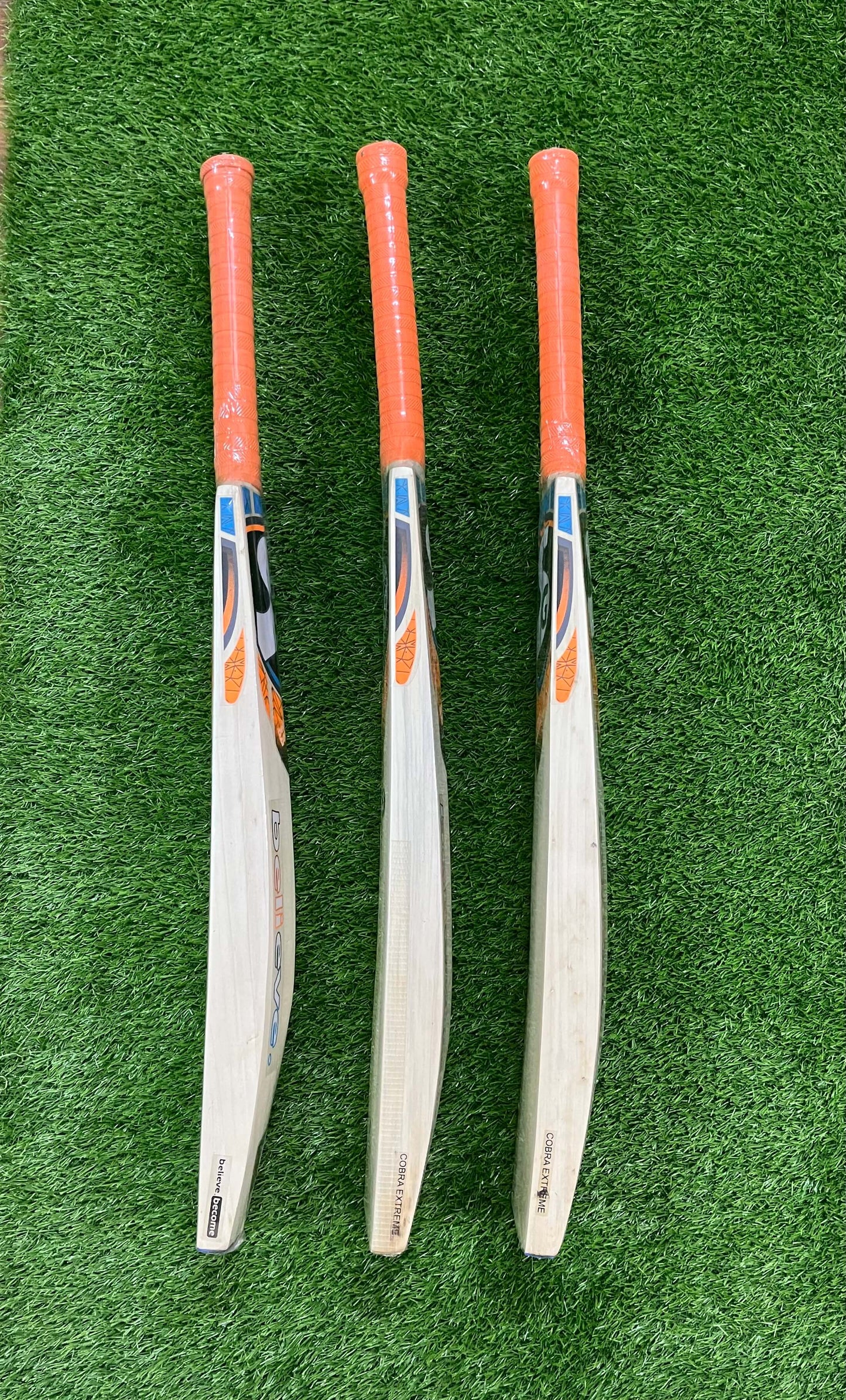 SG Kashmiri Willow Hard Ball Cricket Bat – Professional A++Grade Hard Ball Bat Kashmiri Willow Wood